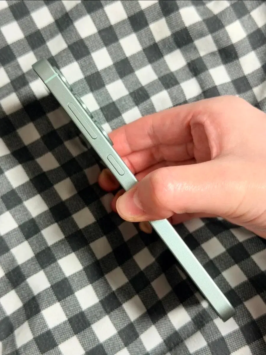 thumbnail-4